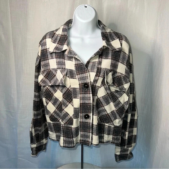 For The Republic Cropped Flannel Shacket - Picture 2 of 16